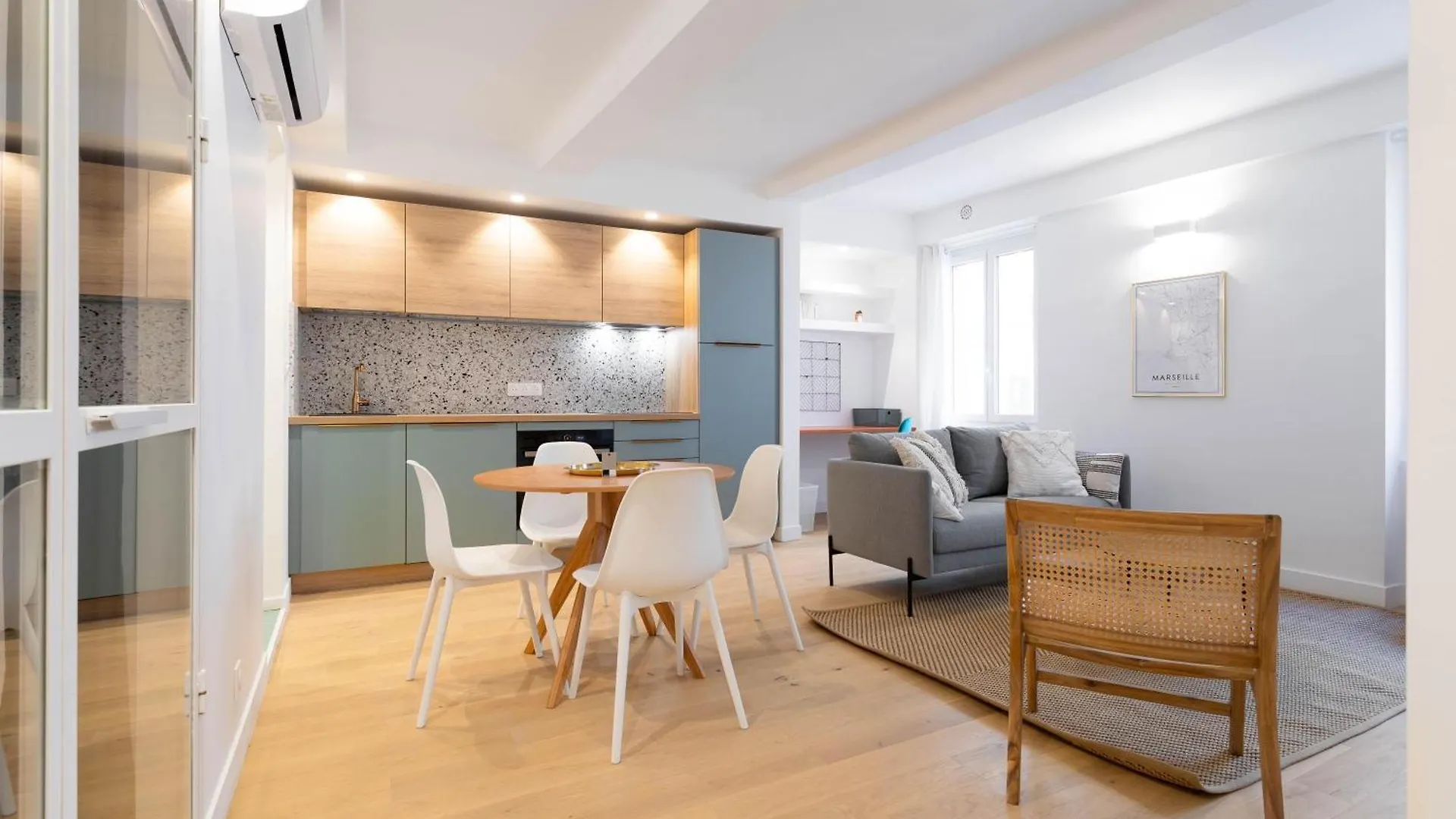 Apartament Appartement Vieux Port Avec 2 Chambres Marsylia